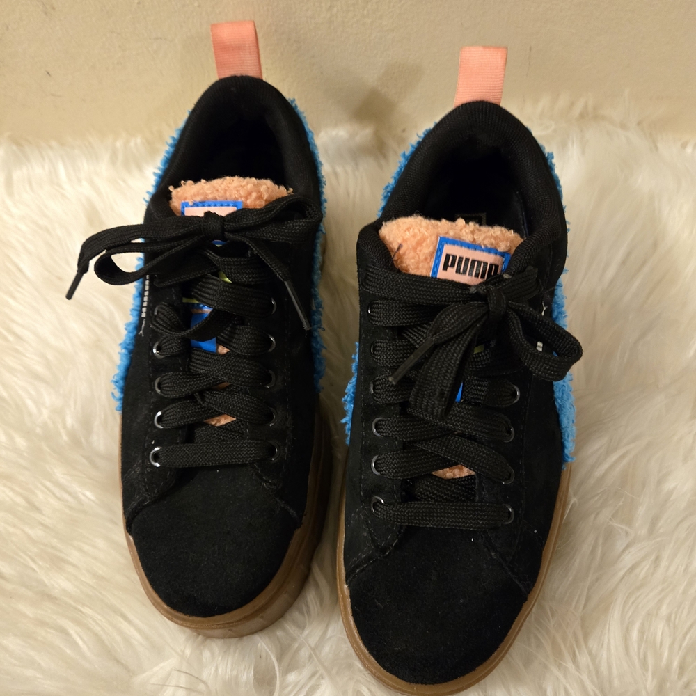 Puma Mayze Cuddle Platform Black and Blue Sneakers Lace up US Size 6
